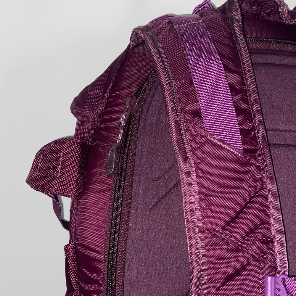 Dakine Pro 2 Ski & Snowboarding Backpack - Picture 6 of 9